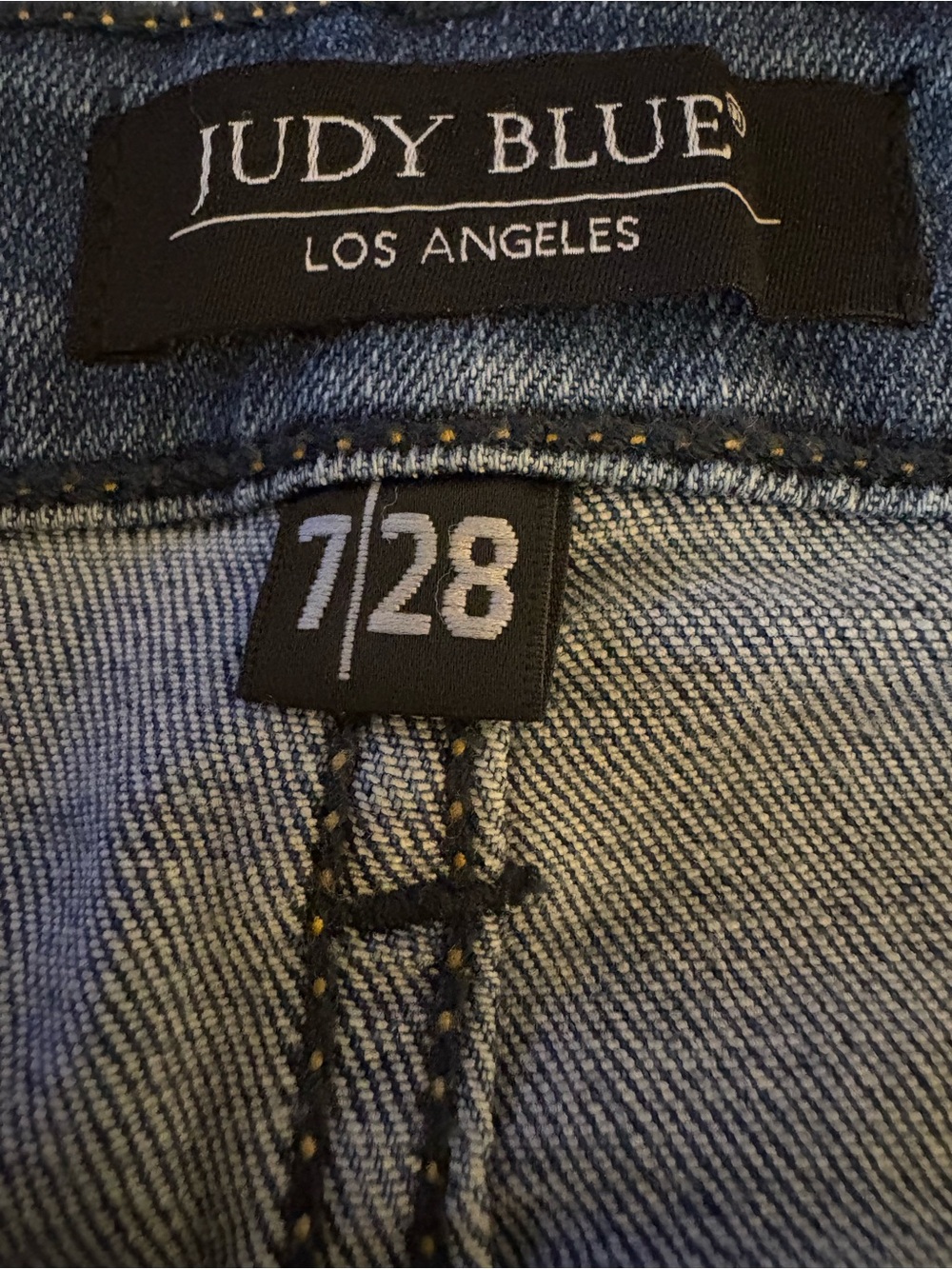 Judy Blue Light Blue Straight Leg Ankle Jeans - Picture 4 of 6